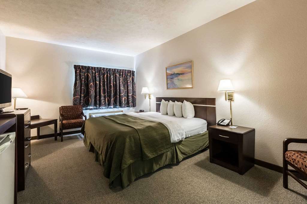 Quality Inn & Suites West Omaha - Ne Linclon Bilik gambar